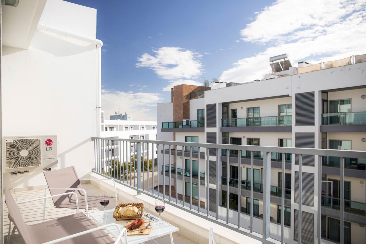 شقة لاغوس  في B04 - Luxury 2 Bed W Terrace Pool المظهر الخارجي الصورة